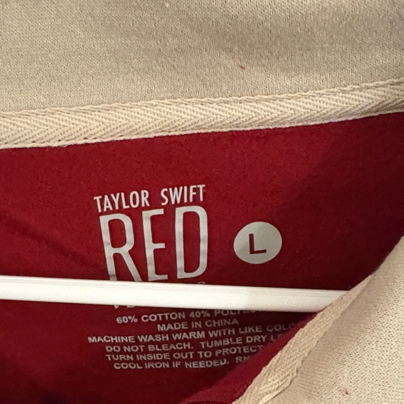 Taylor Swift “Red” All Too Well Pullover - Picture 3 of 6